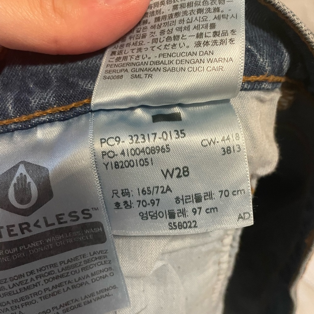 Levi's 501 medium wash shorts